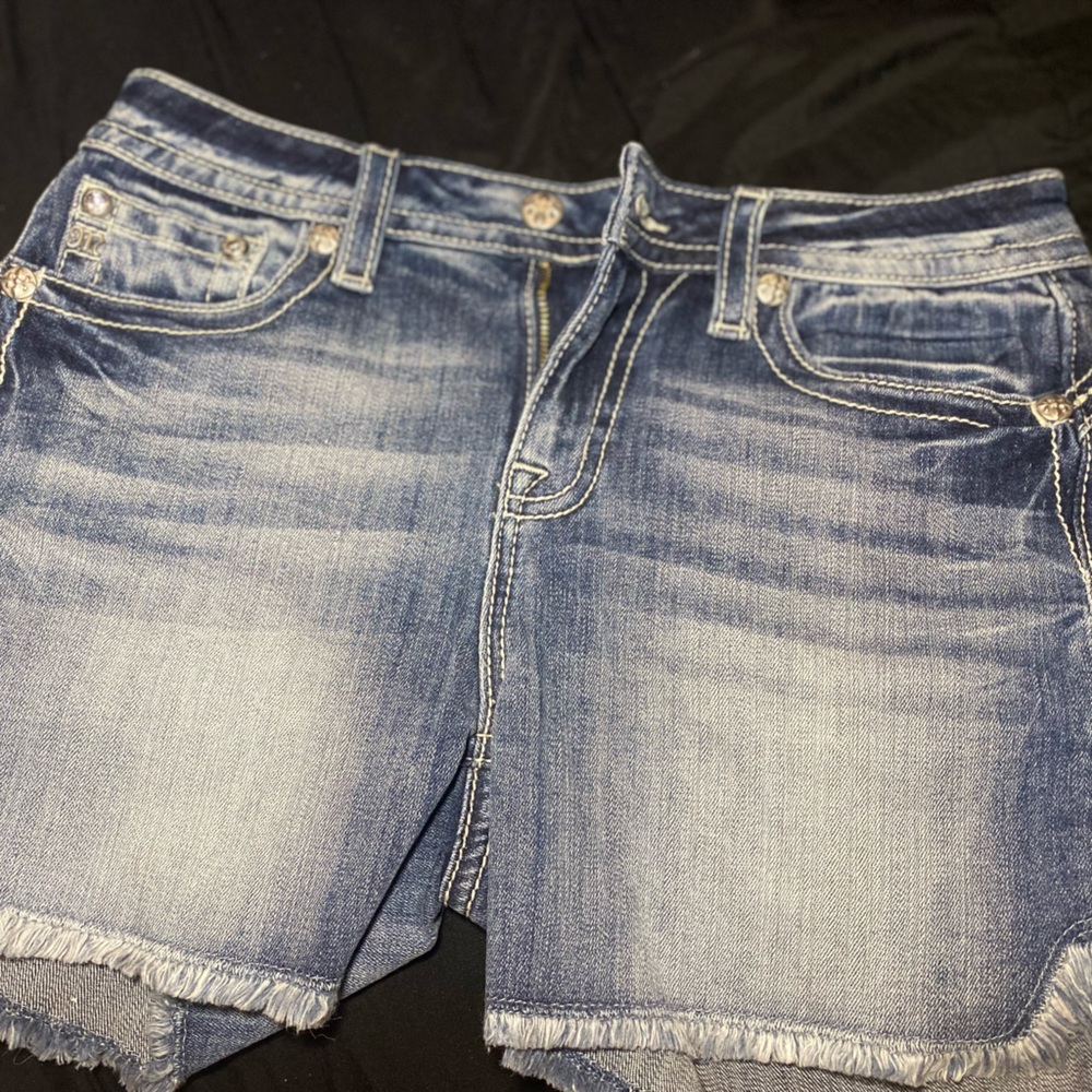 Buckle (miss me ) shorts